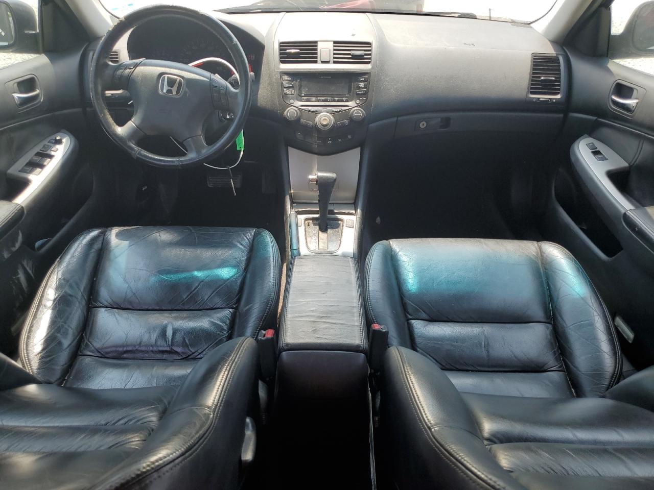 2003 Honda Accord - Image 8