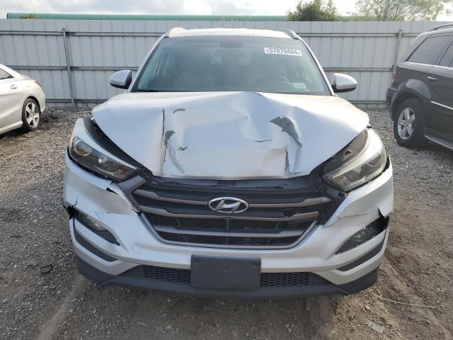 Паркетники HYUNDAI TUCSON 2016 Сріблястий