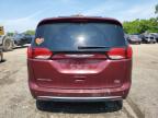 2018 Chrysler Pacifica Touring L na sprzedaż w Des Moines, IA - Front End