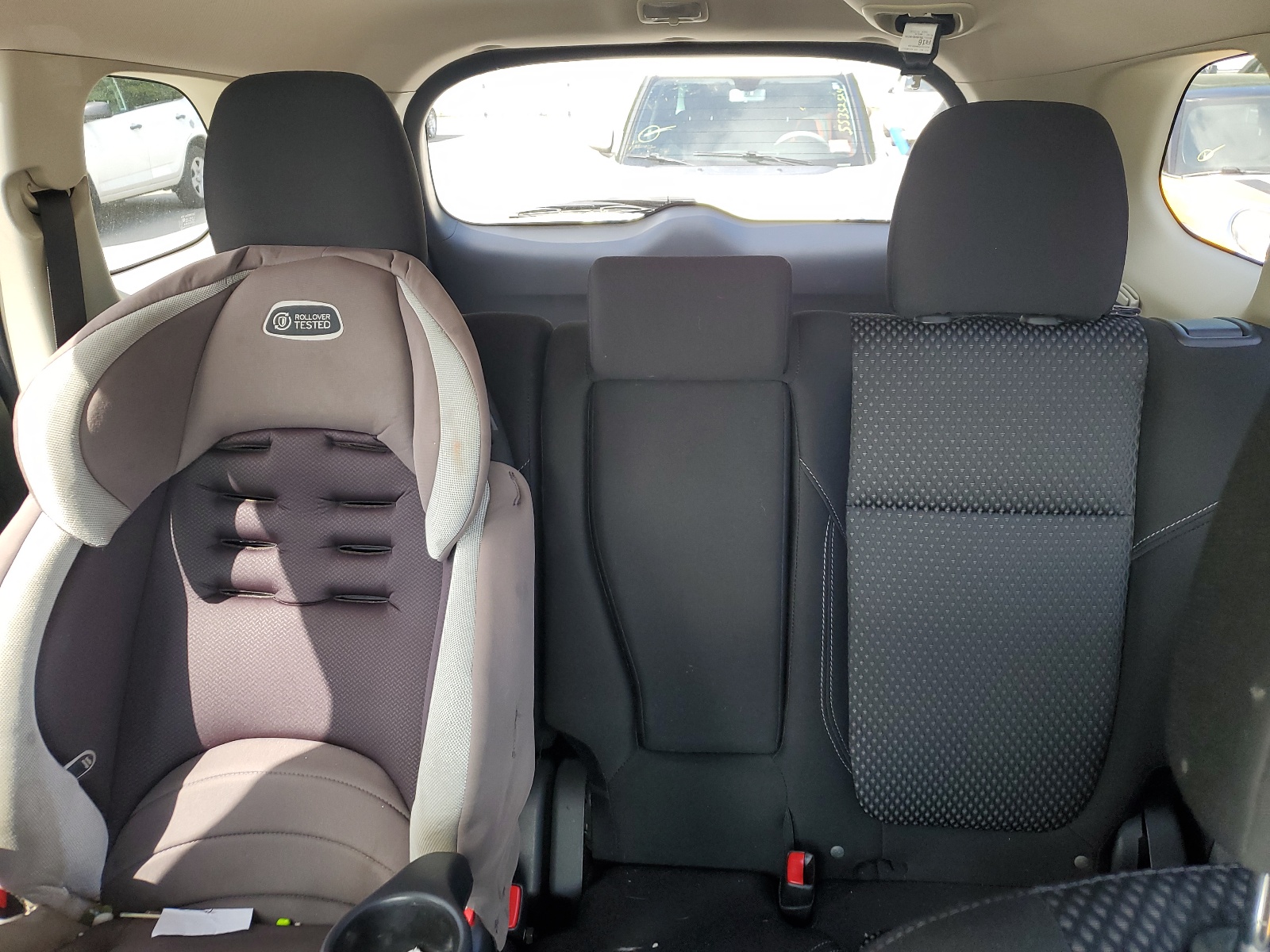 JA4AZ3A36LZ048519 2020 Mitsubishi Outlander Se