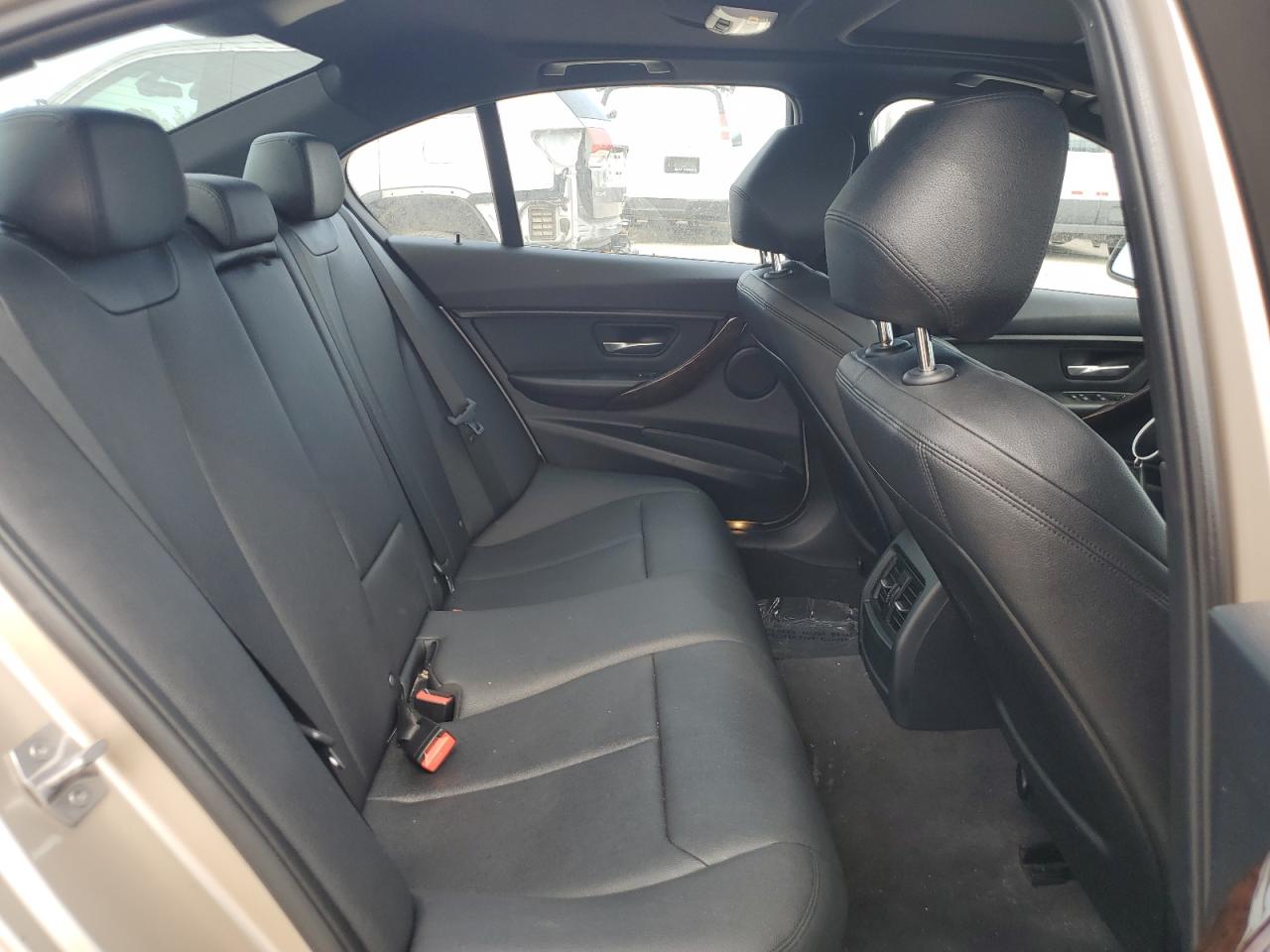 2014 BMW 3er - Image 10