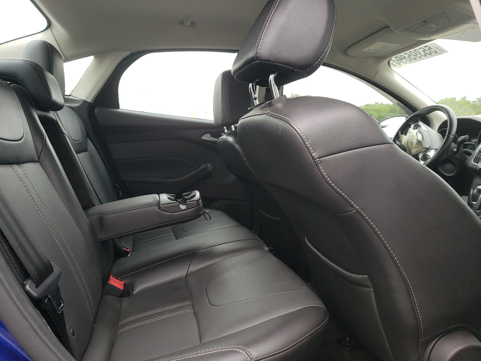 1FADP3J23EL291295 2014 Ford Focus Titanium