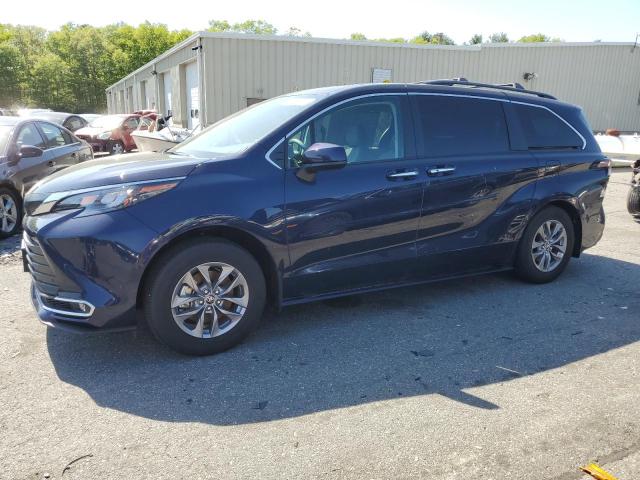 2024 Toyota Sienna Xle en Venta en Exeter, RI - Side