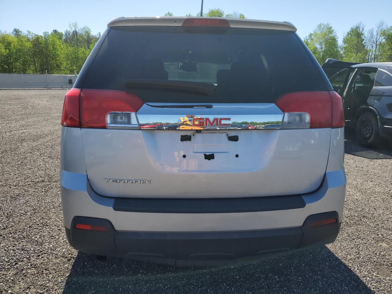 2014 GMC Terrain - Image 6