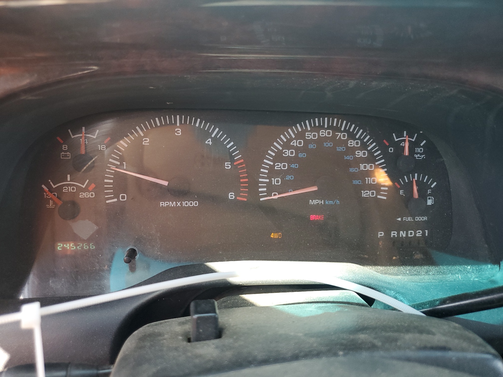 1B7HF13ZXYJ123683 2000 Dodge Ram 1500