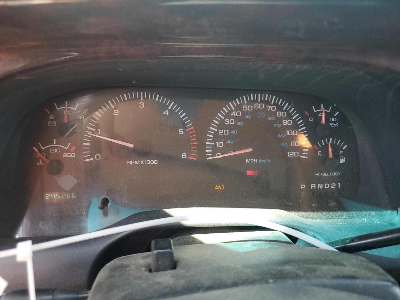 2000 Dodge Ram 1500 VIN: 1B7HF13ZXYJ123683 Lot: 56399994