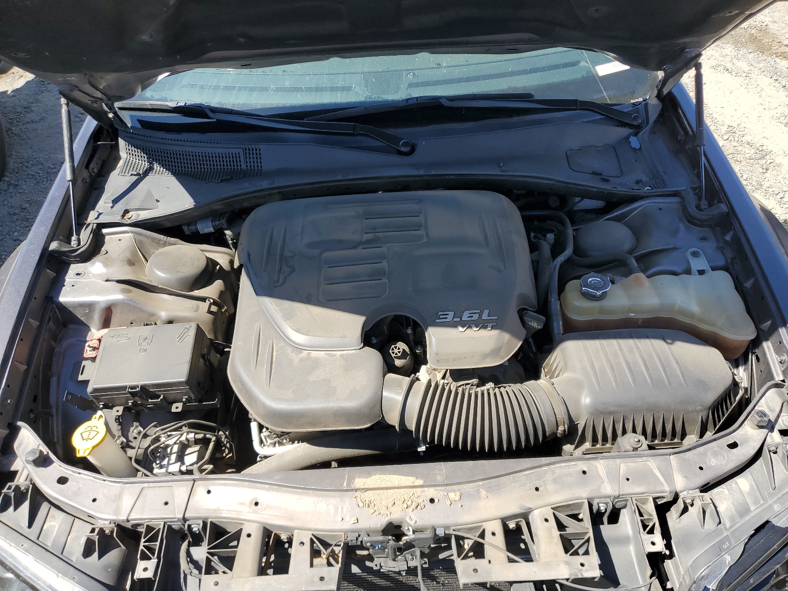 2C3CCABG5JH261534 2018 Chrysler 300 S