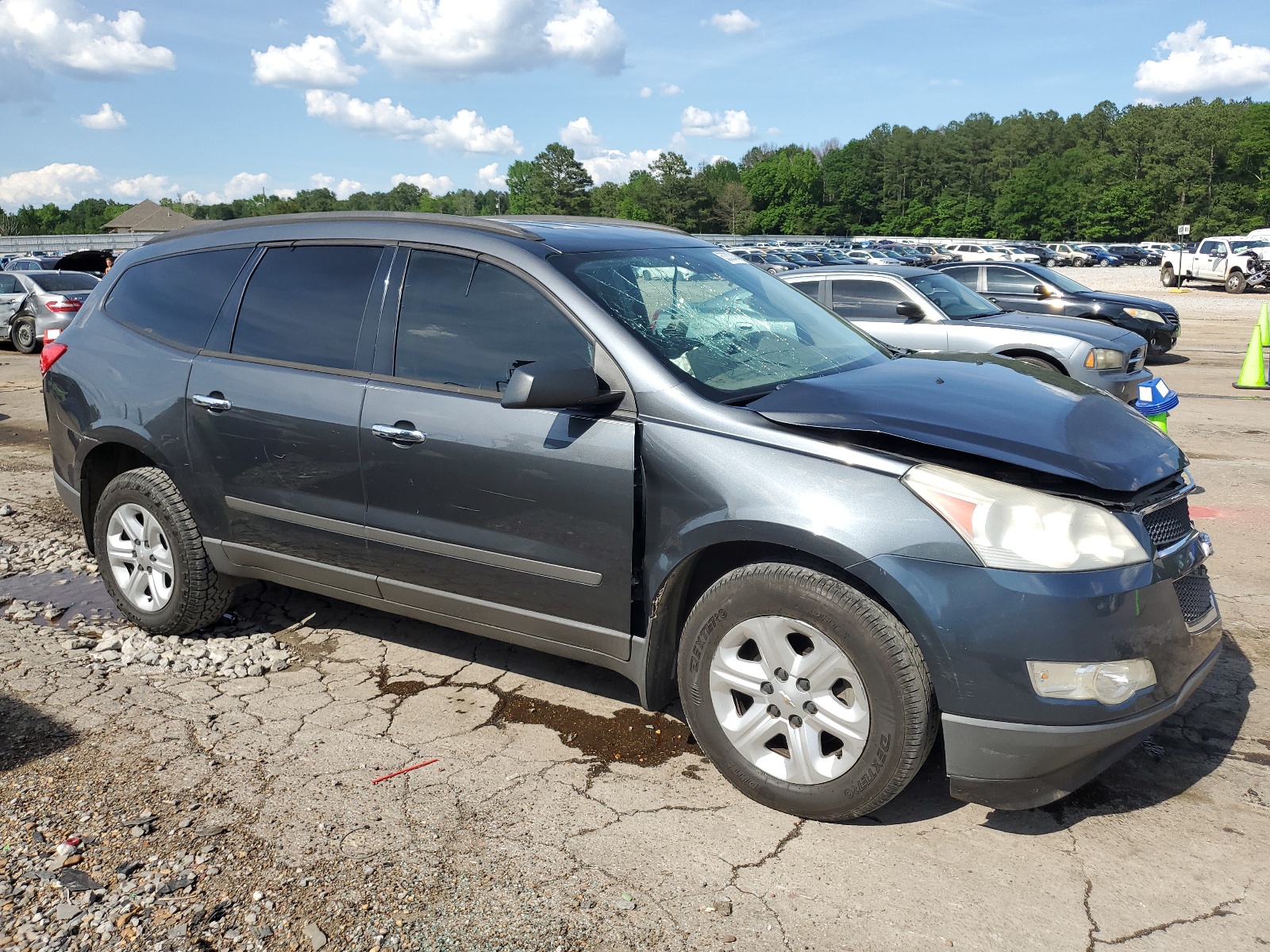 1GNKREED0BJ273905 2011 Chevrolet Traverse Ls