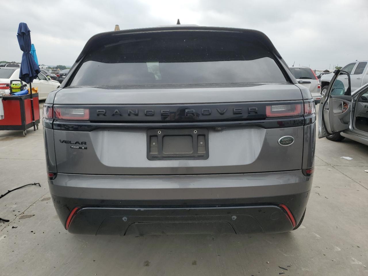 2018 Land Rover Range Rover Velar S VIN: SALYB2RX4JA711617 Lot: 65245774