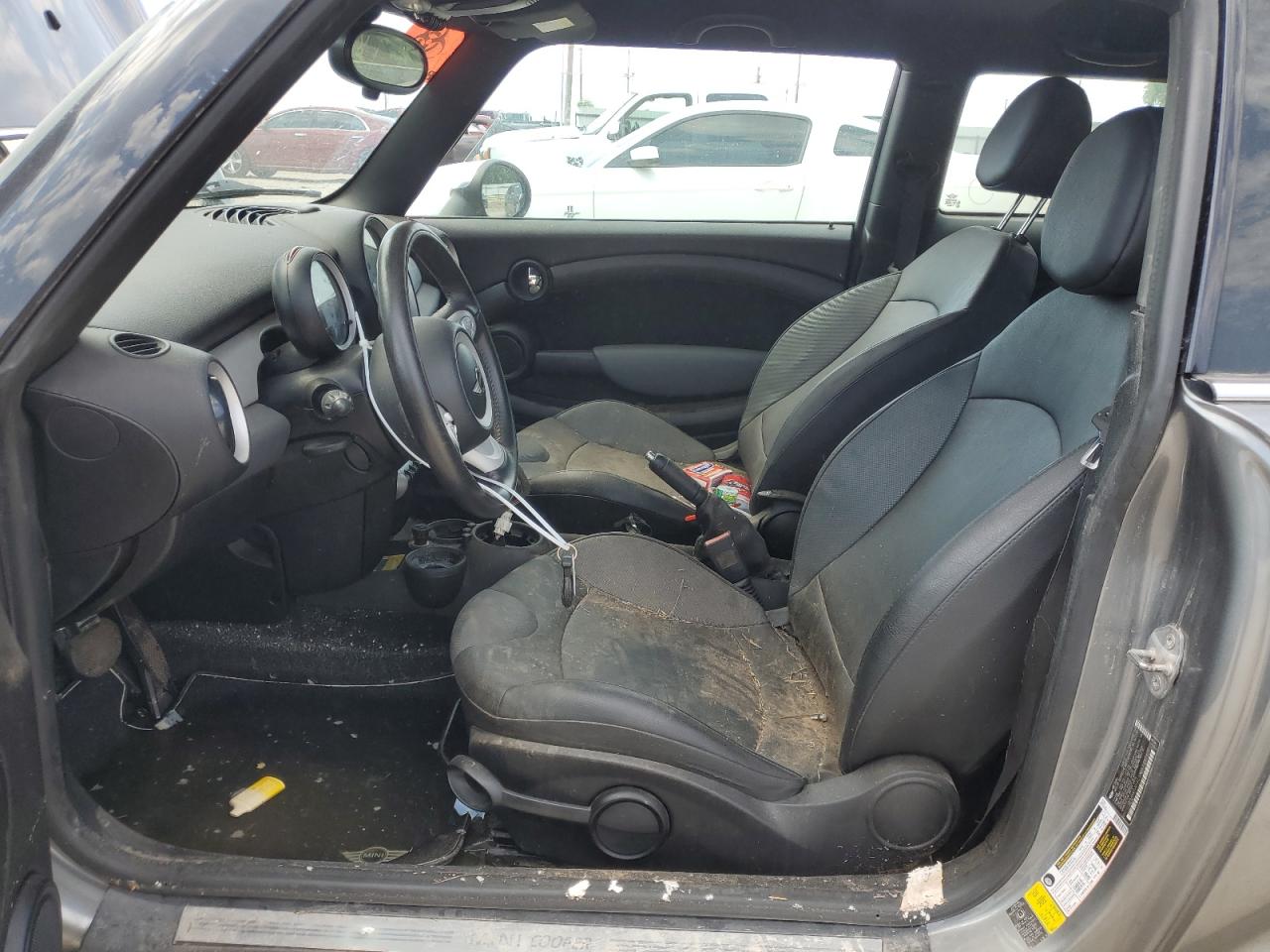 2010 Mini Cooper VIN: WMWMF3C5XATZ67477 Lot: 54453484