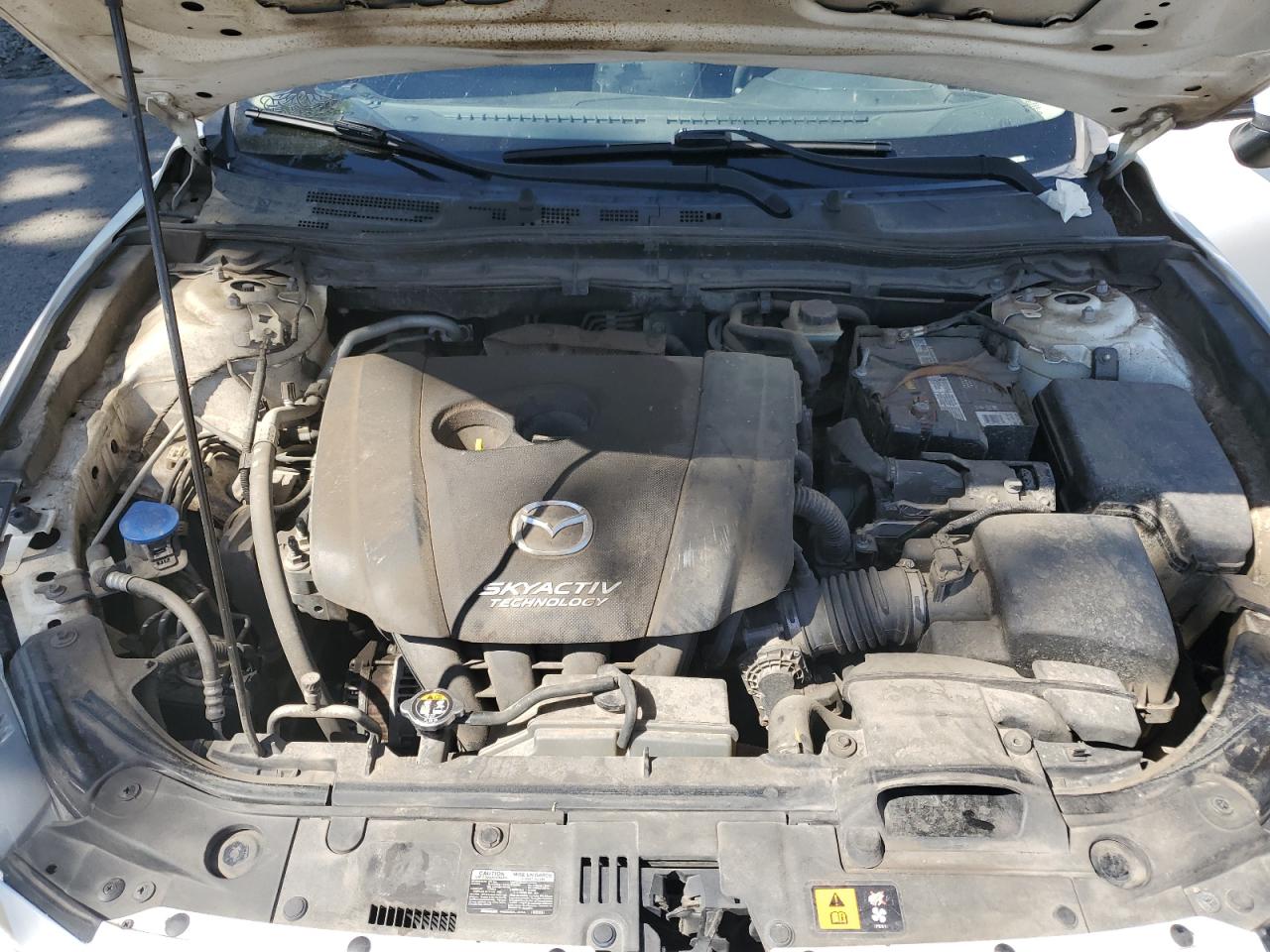 2017 Mazda 3 - Image 13