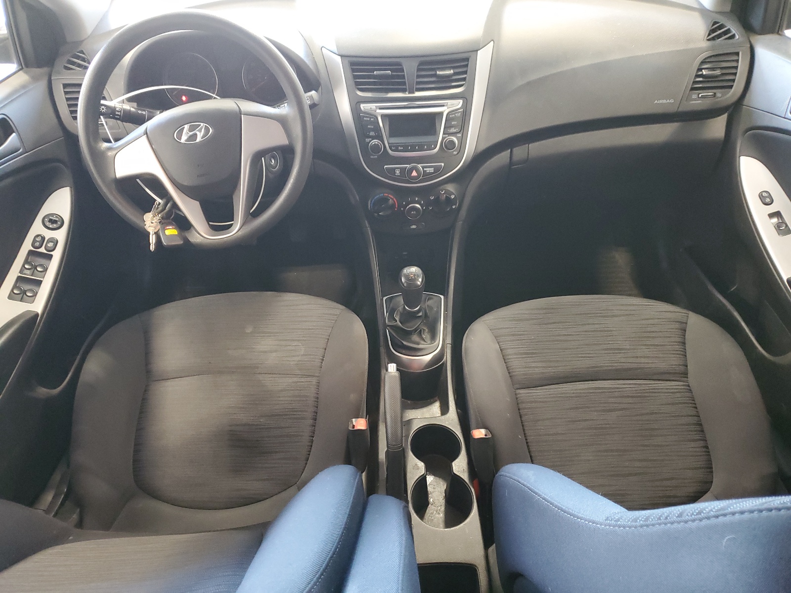 KMHCT5AE9GU265316 2016 Hyundai Accent Se