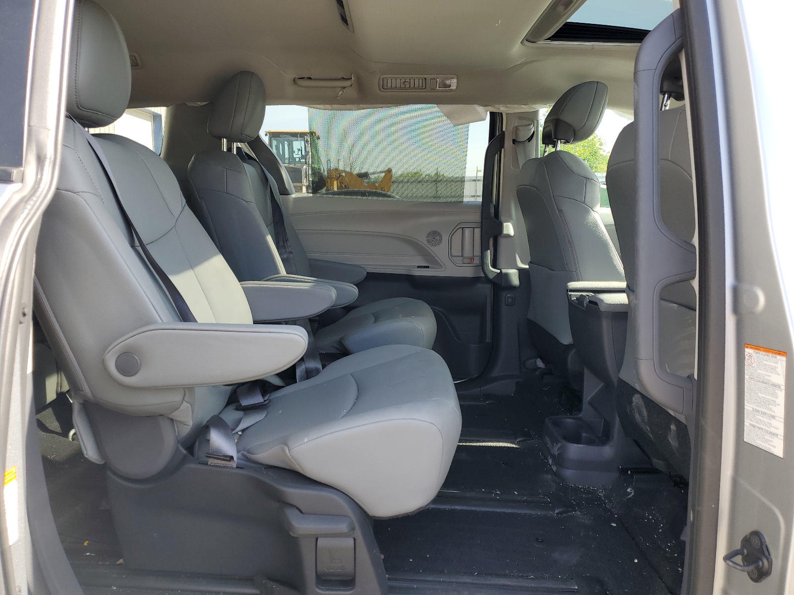 2022 Toyota Sienna Xle vin: 5TDYRKEC1NS114973