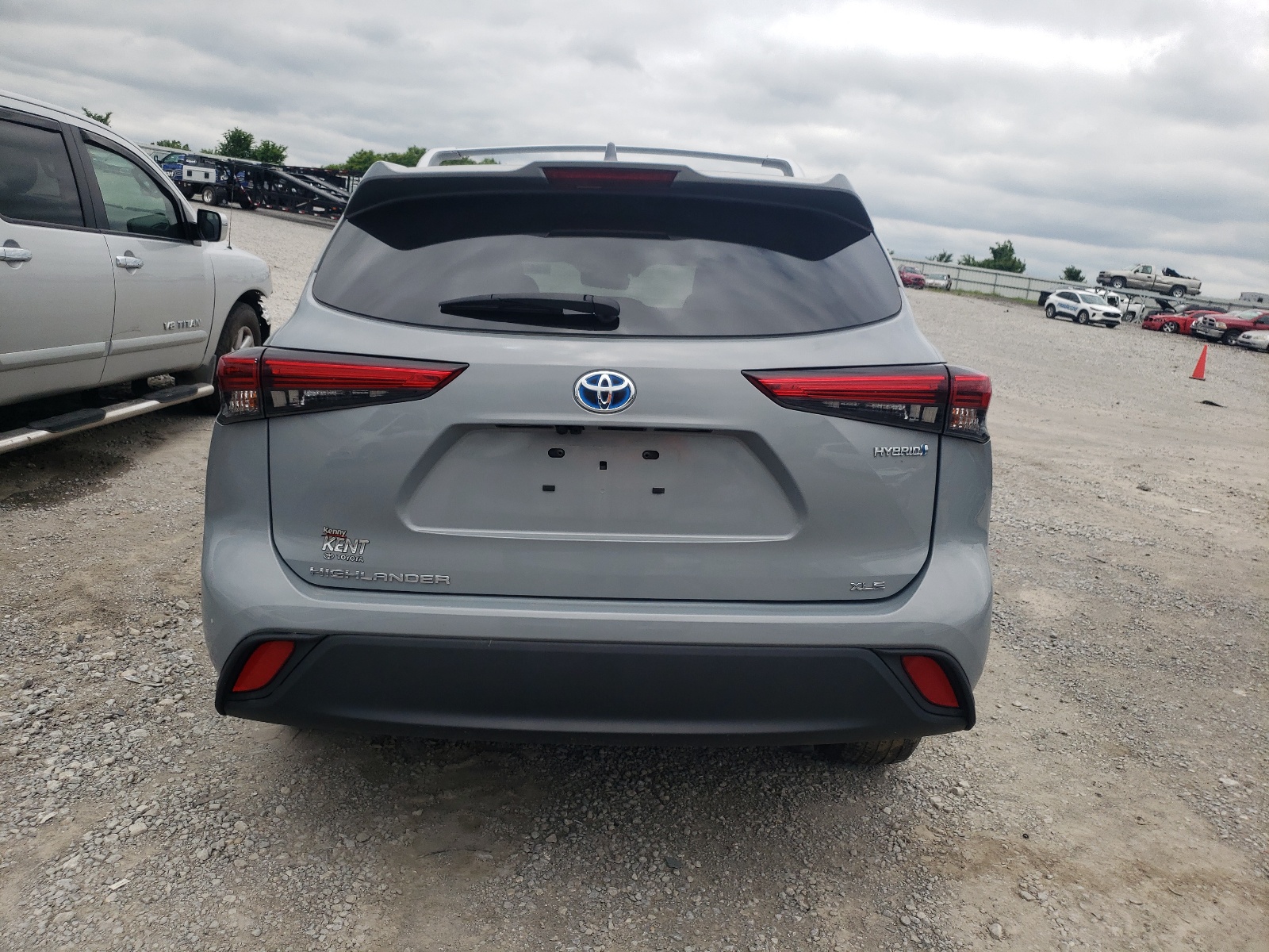 5TDABRCH4NS538578 2022 Toyota Highlander Hybrid Xle