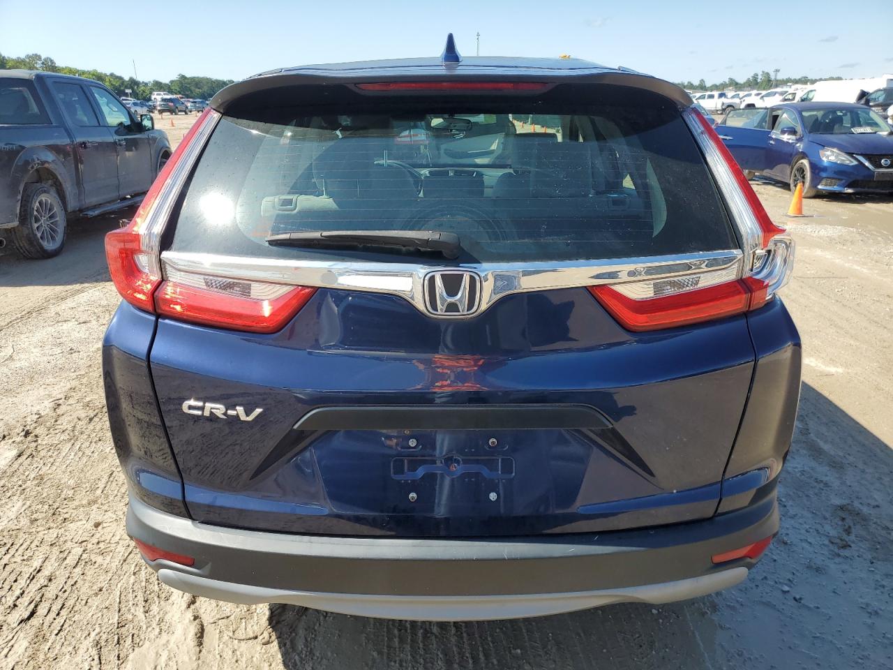 2HKRW5H39JH427635 2018 Honda Cr-V Lx