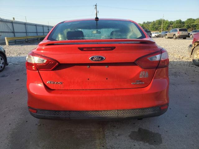  FORD FOCUS 2014 Червоний