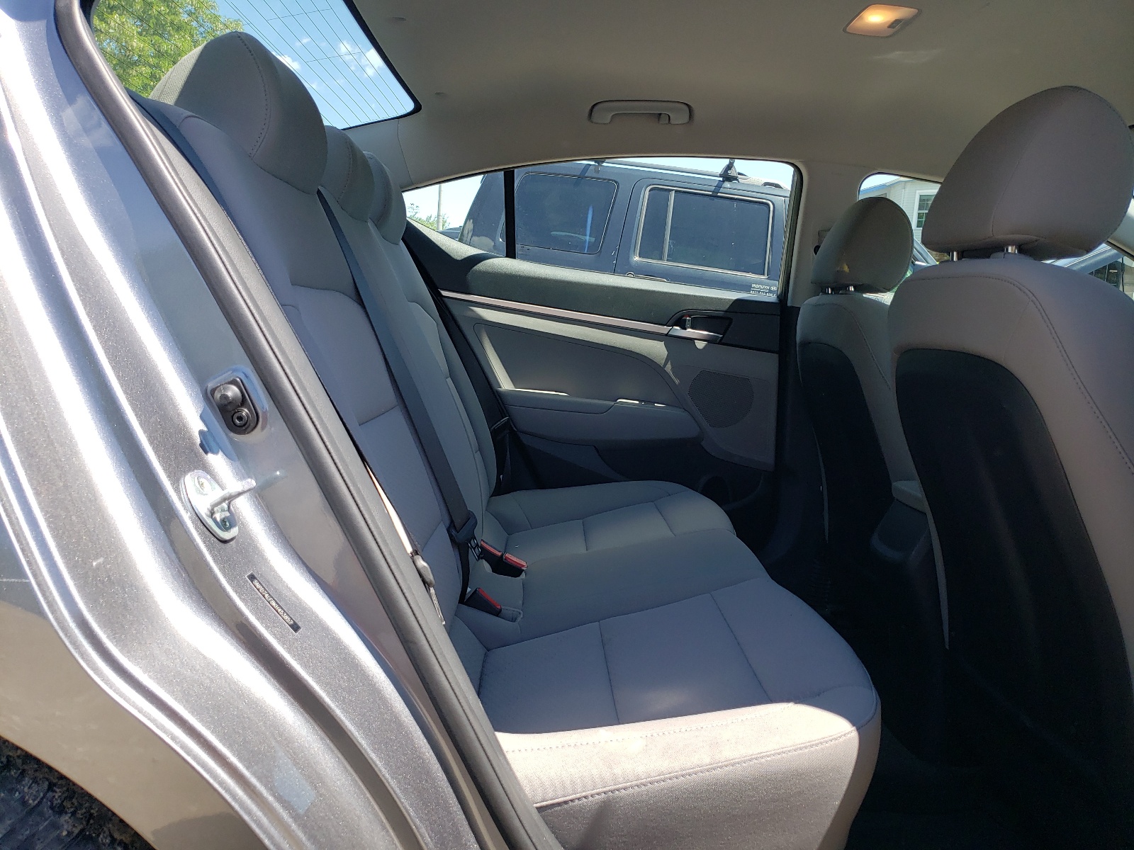 5NPD74LF8KH453857 2019 Hyundai Elantra Se