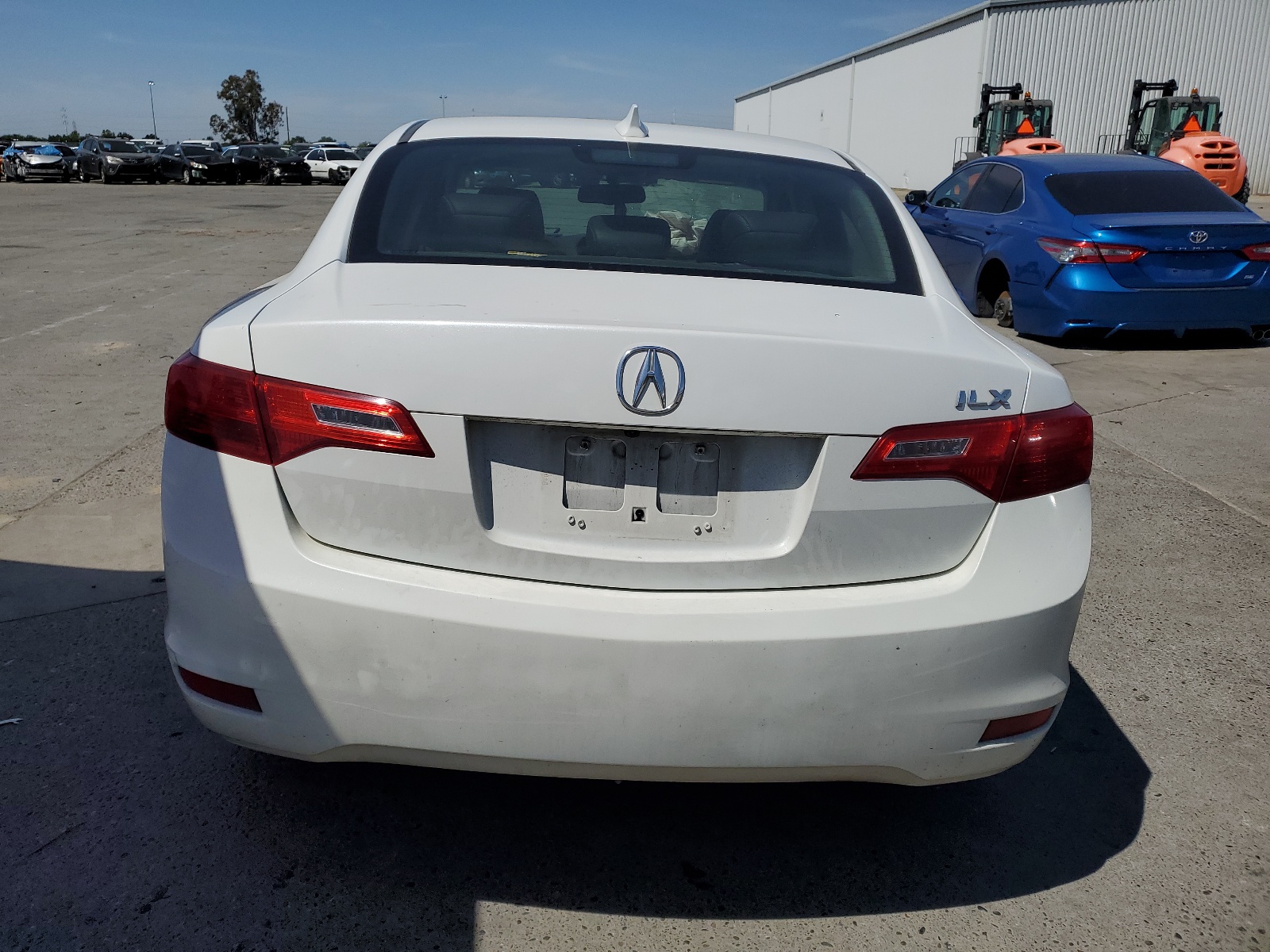 19VDE2E5XDE001052 2013 Acura Ilx 24 Premium