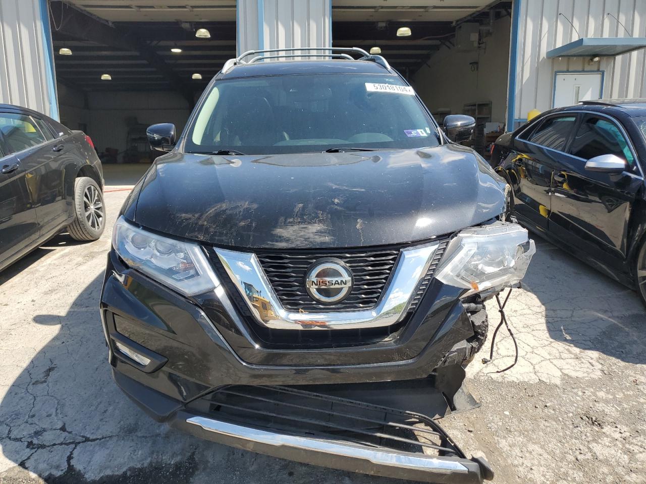 VIN 5N1AT2MV4KC788162 2019 NISSAN ROGUE no.5