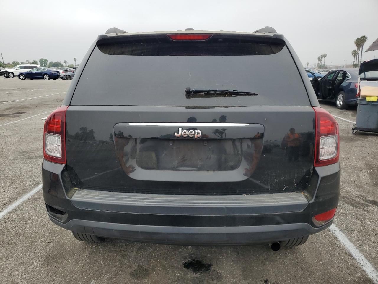 VIN 1C4NJCBA7GD810545 2016 JEEP COMPASS no.6