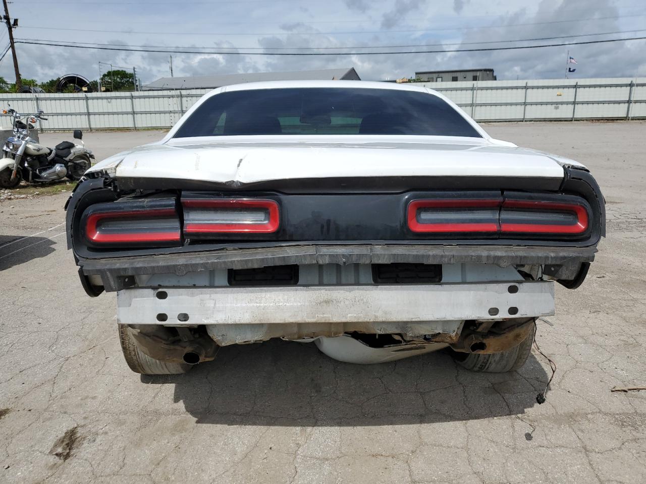 2C3CDZAG9GH300048 2016 Dodge Challenger Sxt