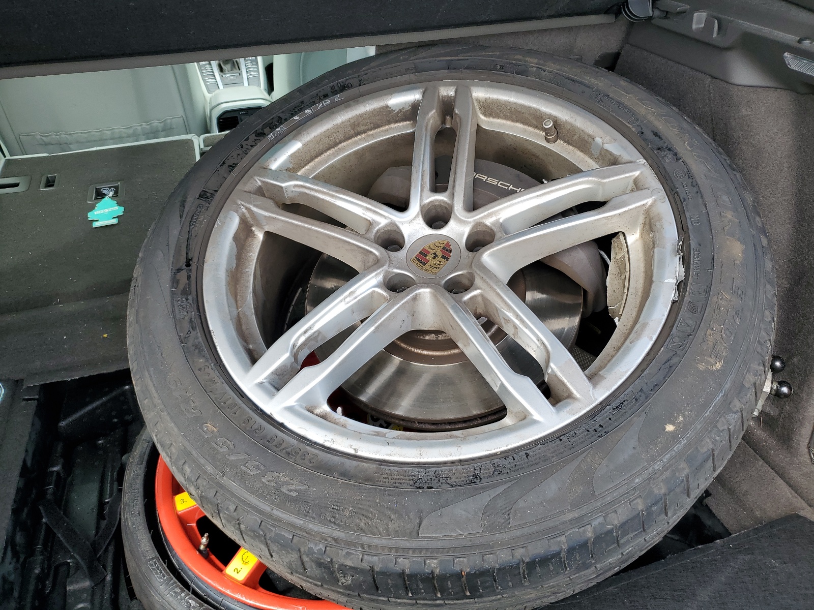 WP1AA2A52MLB10851 2021 Porsche Macan