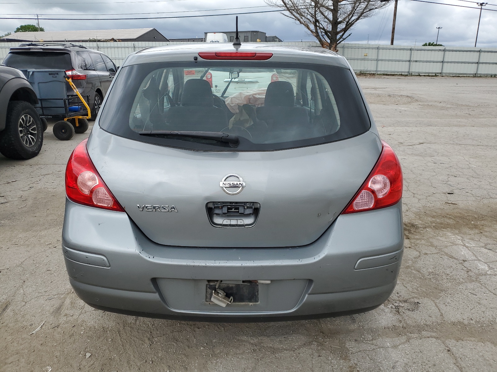 3N1BC13E38L404022 2008 Nissan Versa S