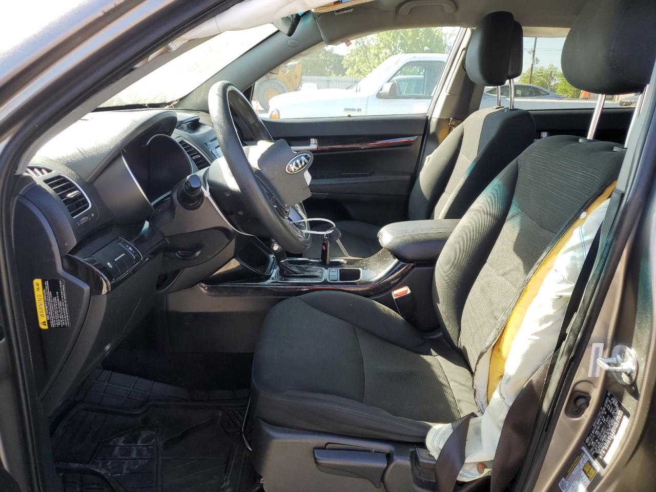 2015 Kia Sorento - Image 7