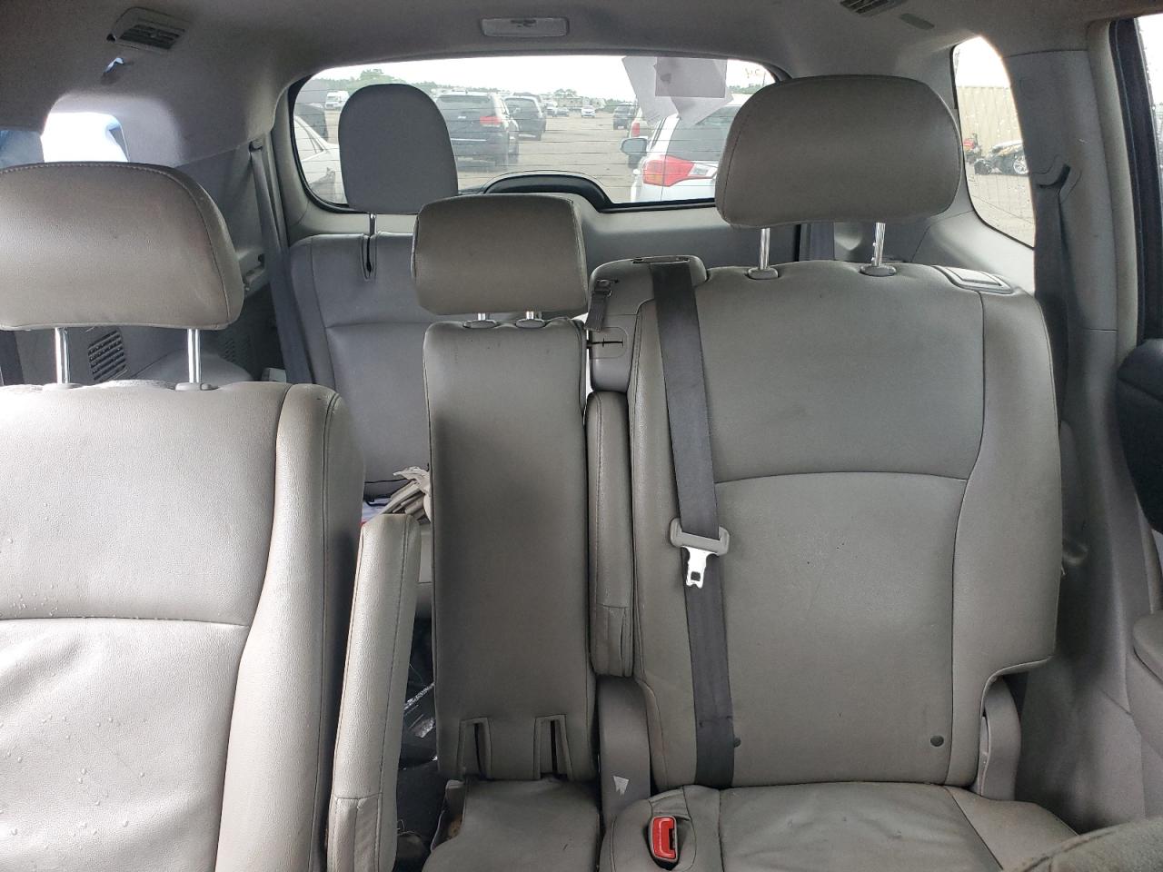 2011 Toyota Highlander Base VIN: 5TDZA3EHXBS008238 Lot: 54258084