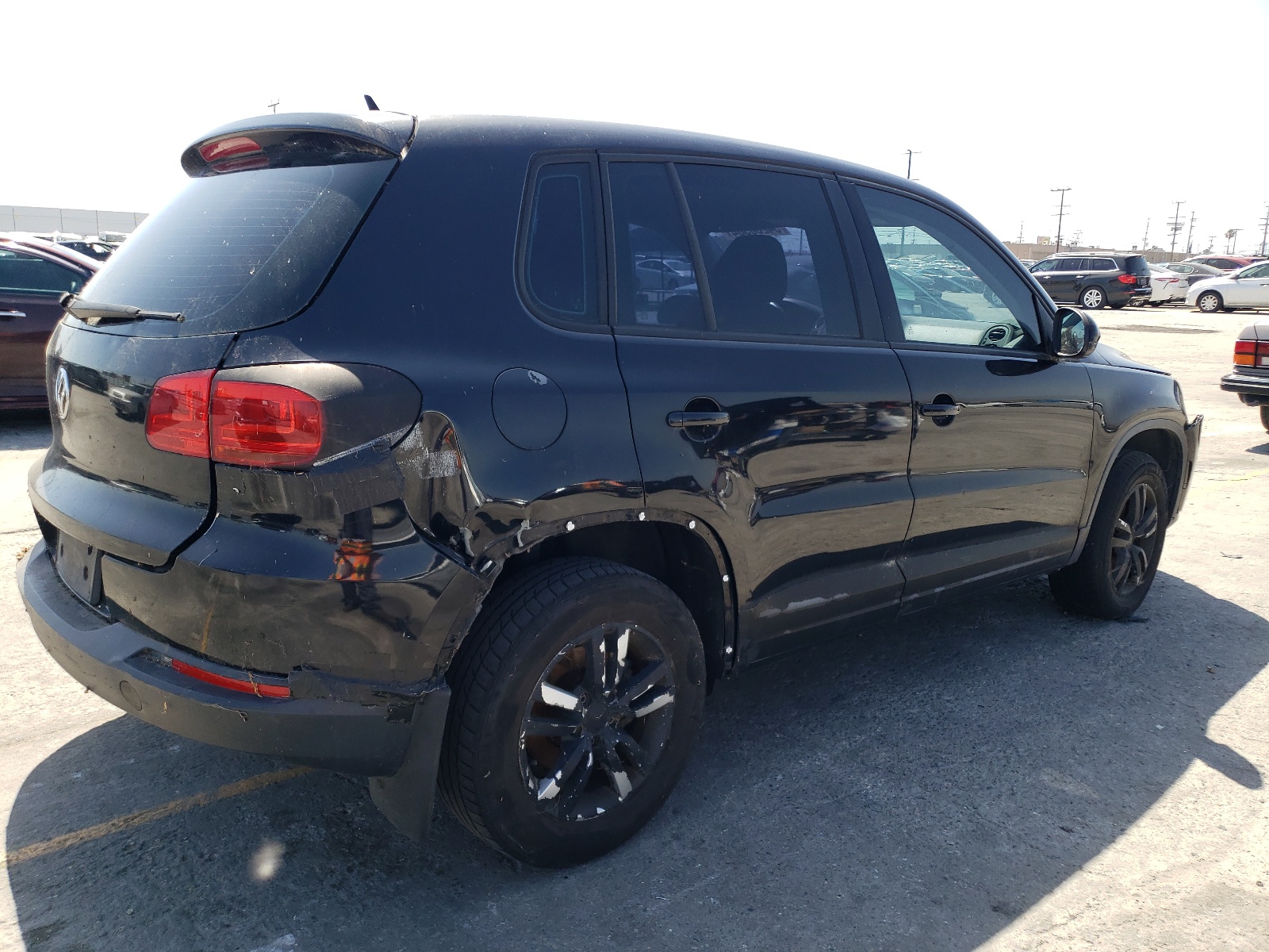 2013 Volkswagen Tiguan S vin: WVGAV7AX9DW539726