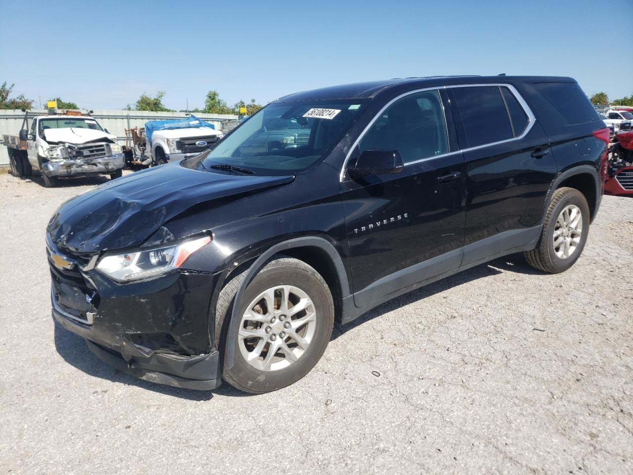 VIN 1GNEVFKW1JJ182404 2018 CHEVROLET TRAVERSE no.1