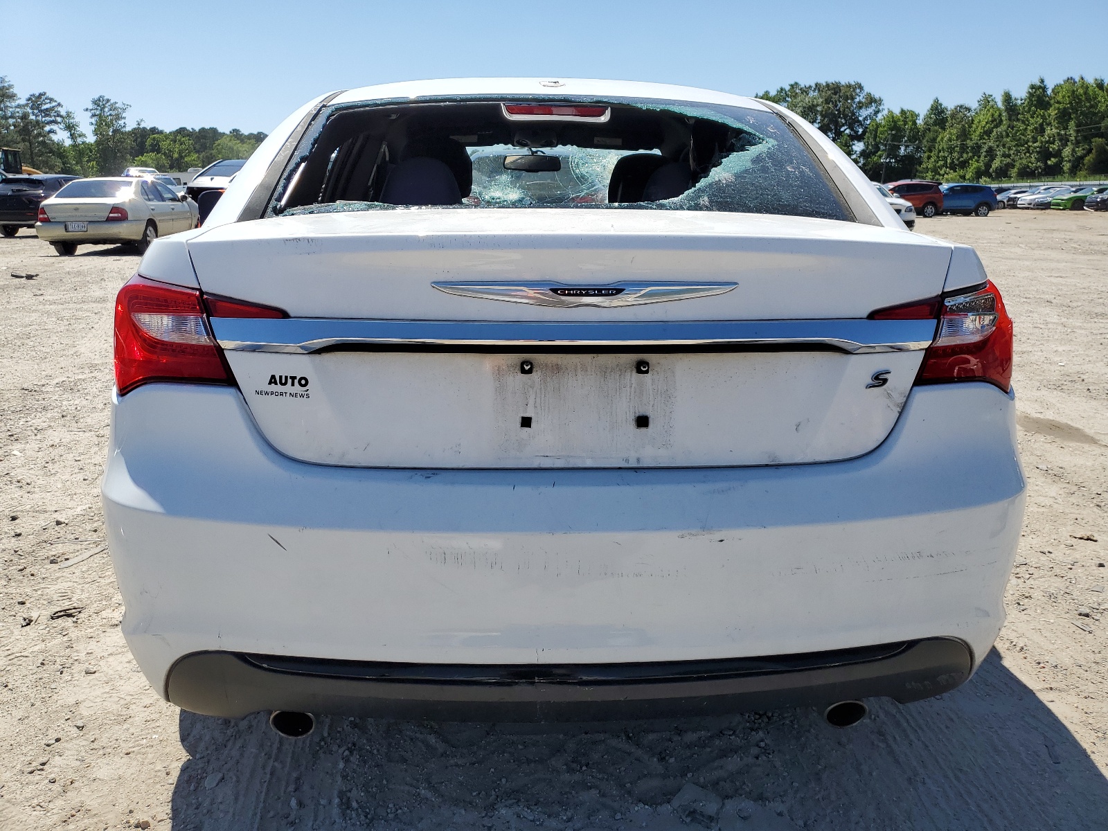 1C3CCBBG8EN157669 2014 Chrysler 200 Touring