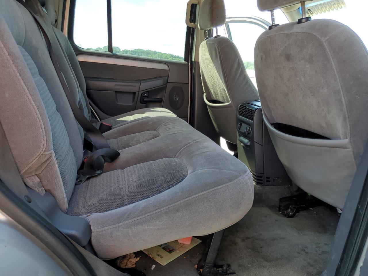 2004 Ford Explorer Xlt VIN: 1FMZU63K24UB09243 Lot: 55935884