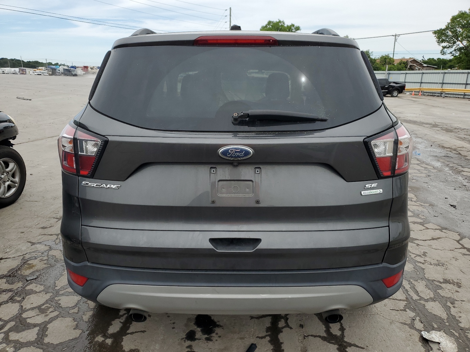 1FMCU0GD2JUD23322 2018 Ford Escape Se
