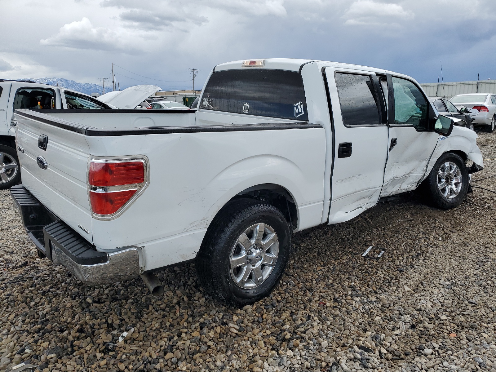 2013 Ford F150 Supercrew vin: 1FTFW1CF2DFE06962