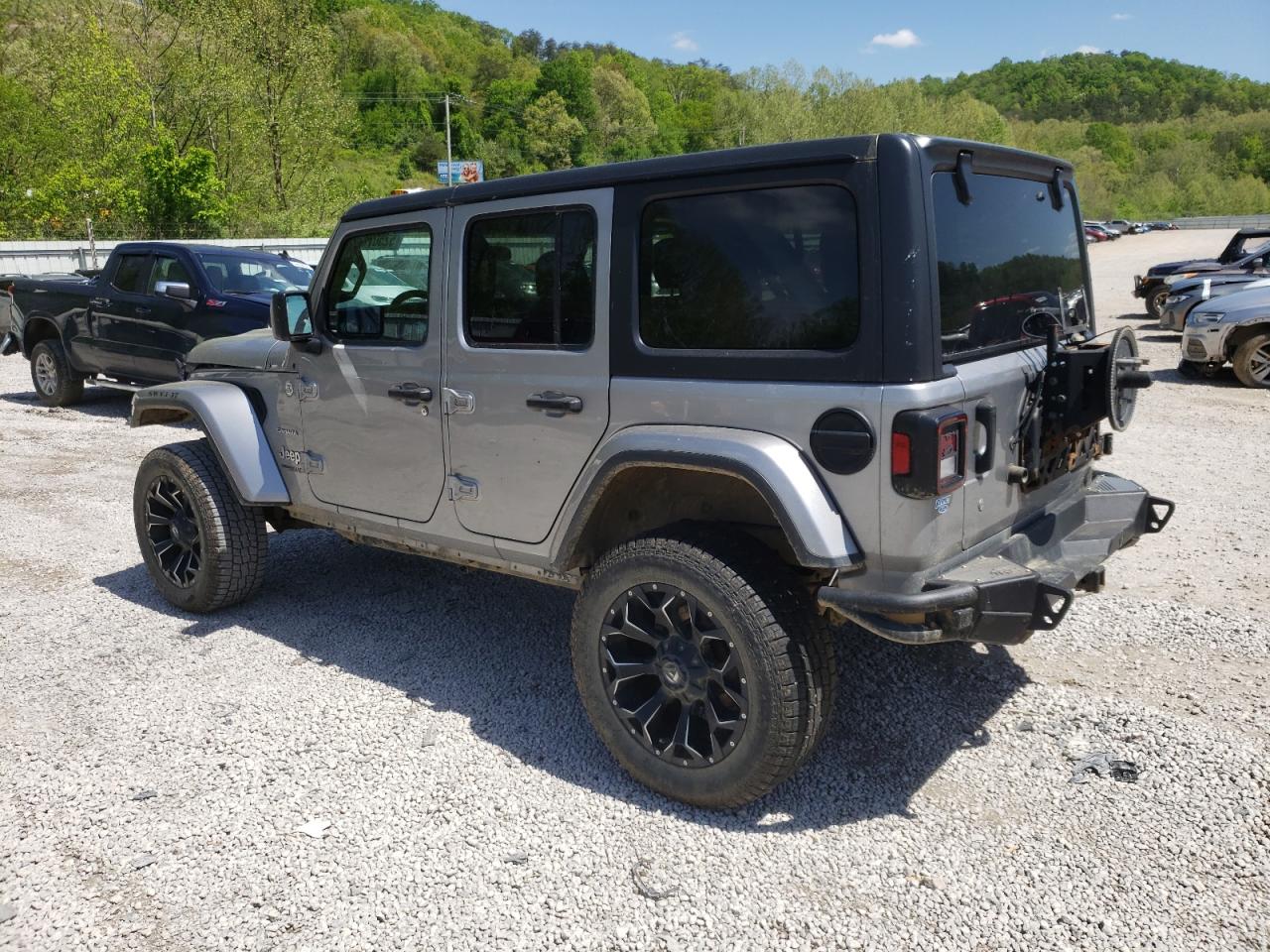 2019 Jeep Wrangler Unlimited Sahara VIN: 1C4HJXEN6KW591481 Lot: 52507314