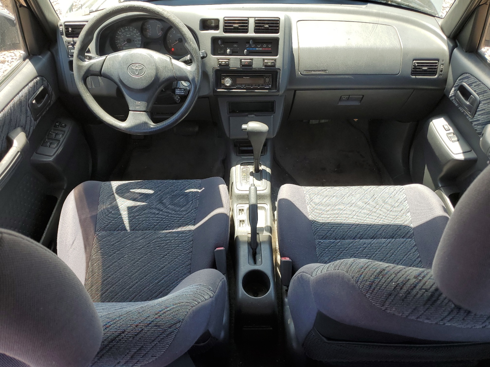 JT3HP10V7X7110226 1999 Toyota Rav4