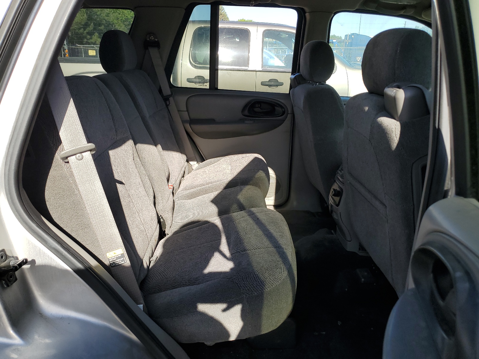 1GNDT13S842133716 2004 Chevrolet Trailblazer Ls