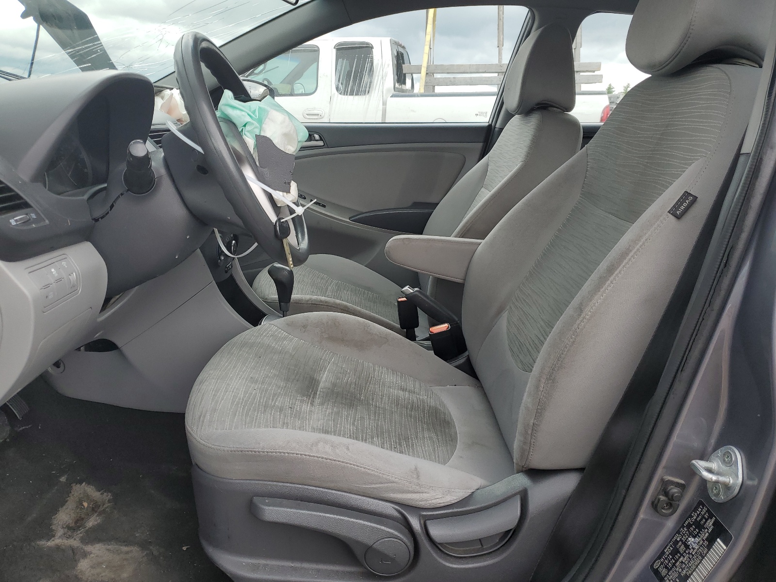 KMHCT4AE2FU795135 2015 Hyundai Accent Gls