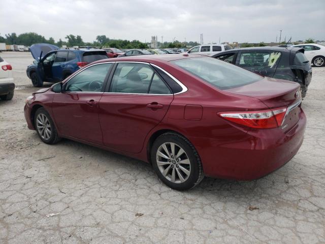  TOYOTA CAMRY 2015 Червоний