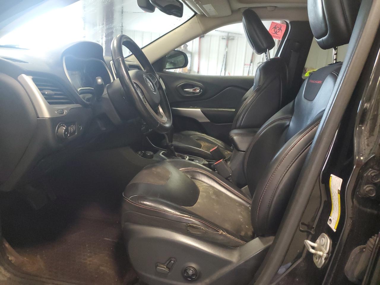 2017 Jeep Cherokee Trailhawk VIN: 1C4PJMBSXHW639223 Lot: 50092454