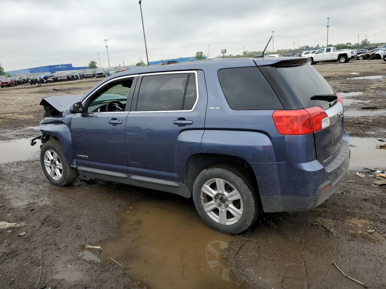 2014 GMC Terrain - Image 2