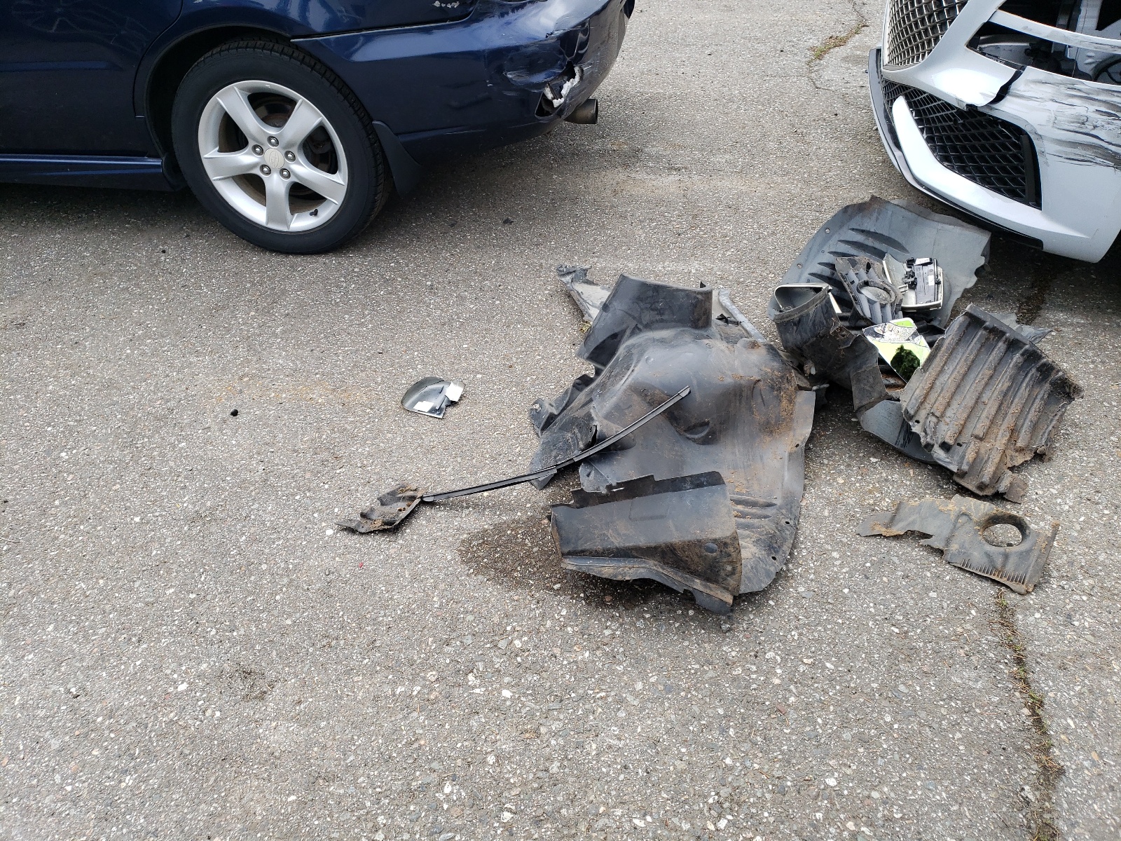 WDDGF5EB0AF415456 2010 Mercedes-Benz C 300