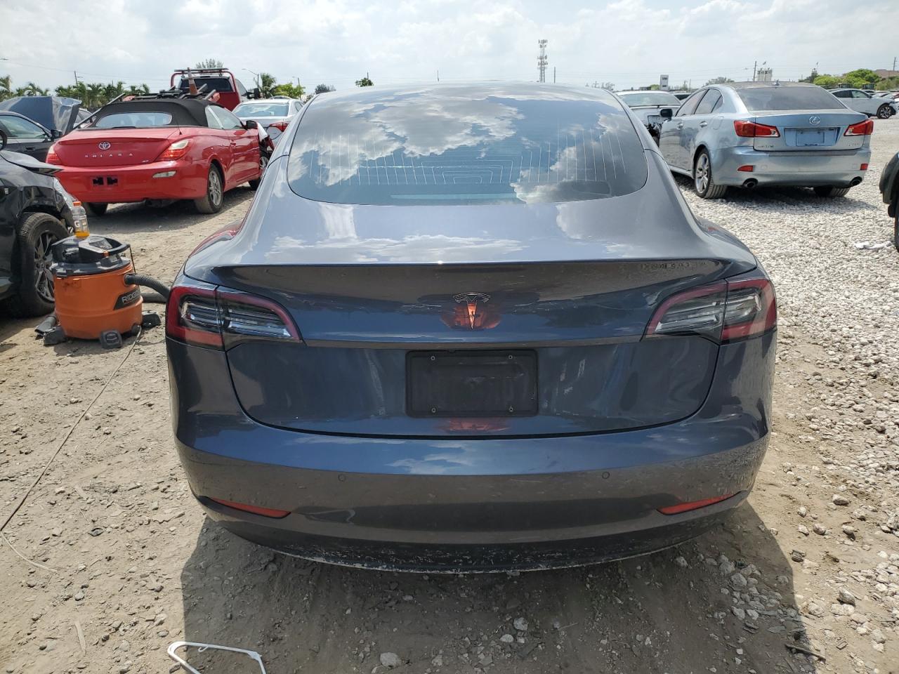 5YJ3E1EA3LF745546 2020 Tesla Model 3