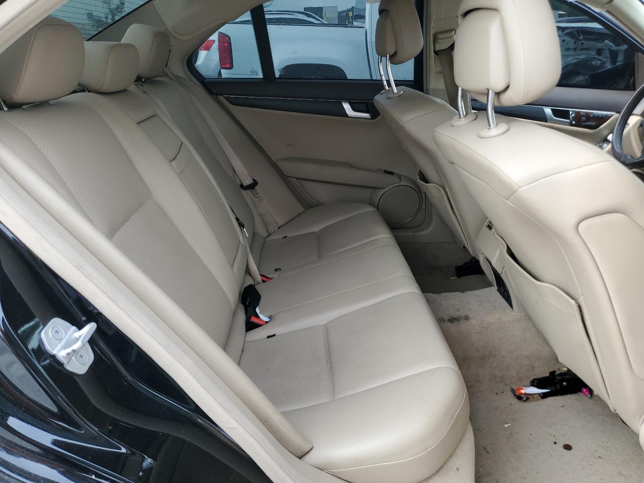 2012 Mercedes-Benz C 250 VIN: WDDGF4HBXCR218415 Lot: 56942144