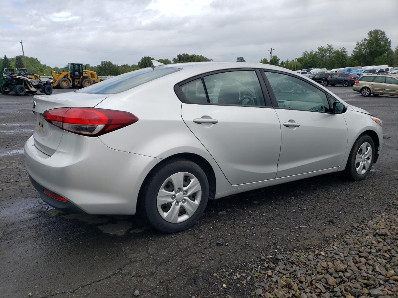 2017 Kia Forte Lx VIN: 3KPFK4A73HE092182 Lot: 55891254