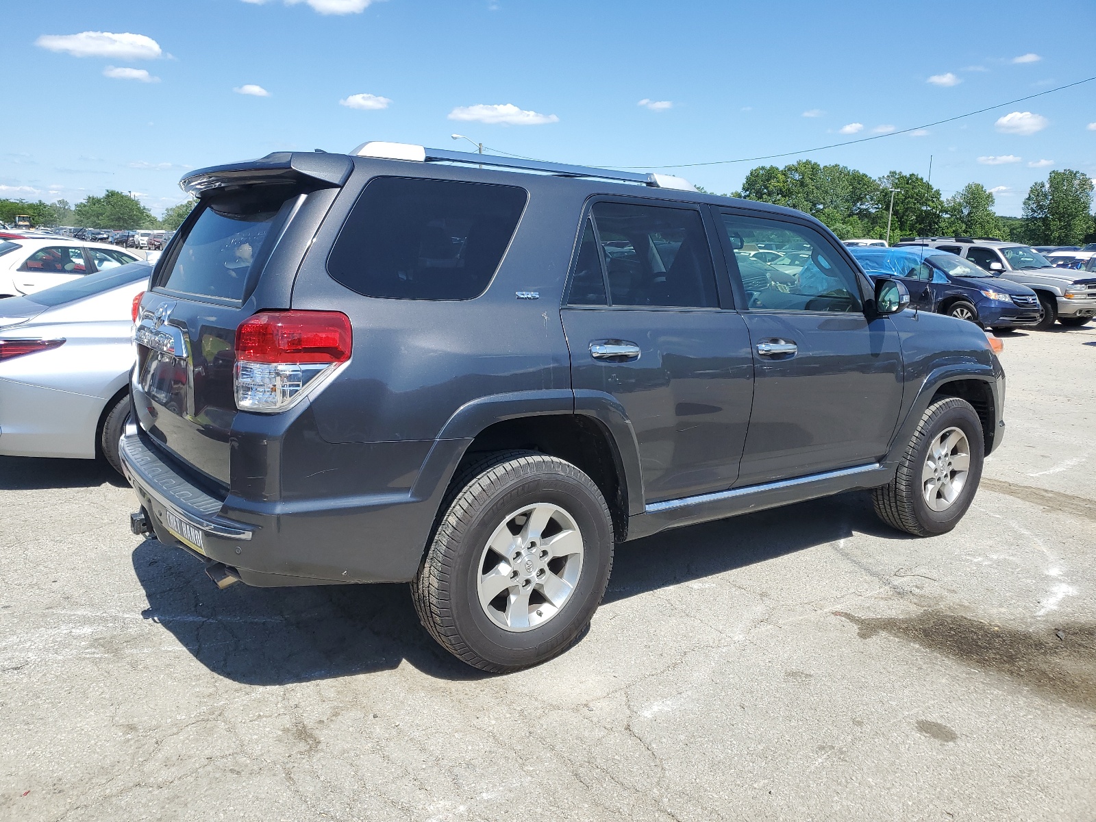 2013 Toyota 4Runner Sr5 vin: JTEBU5JR9D5110511