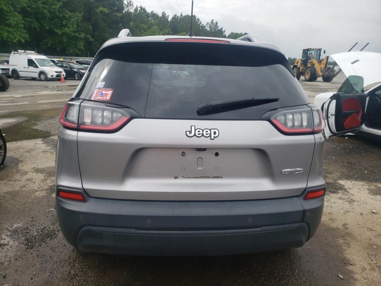 2019 Jeep Cherokee Latitude Plus VIN: 1C4PJLLB9KD301291 Lot: 56245284
