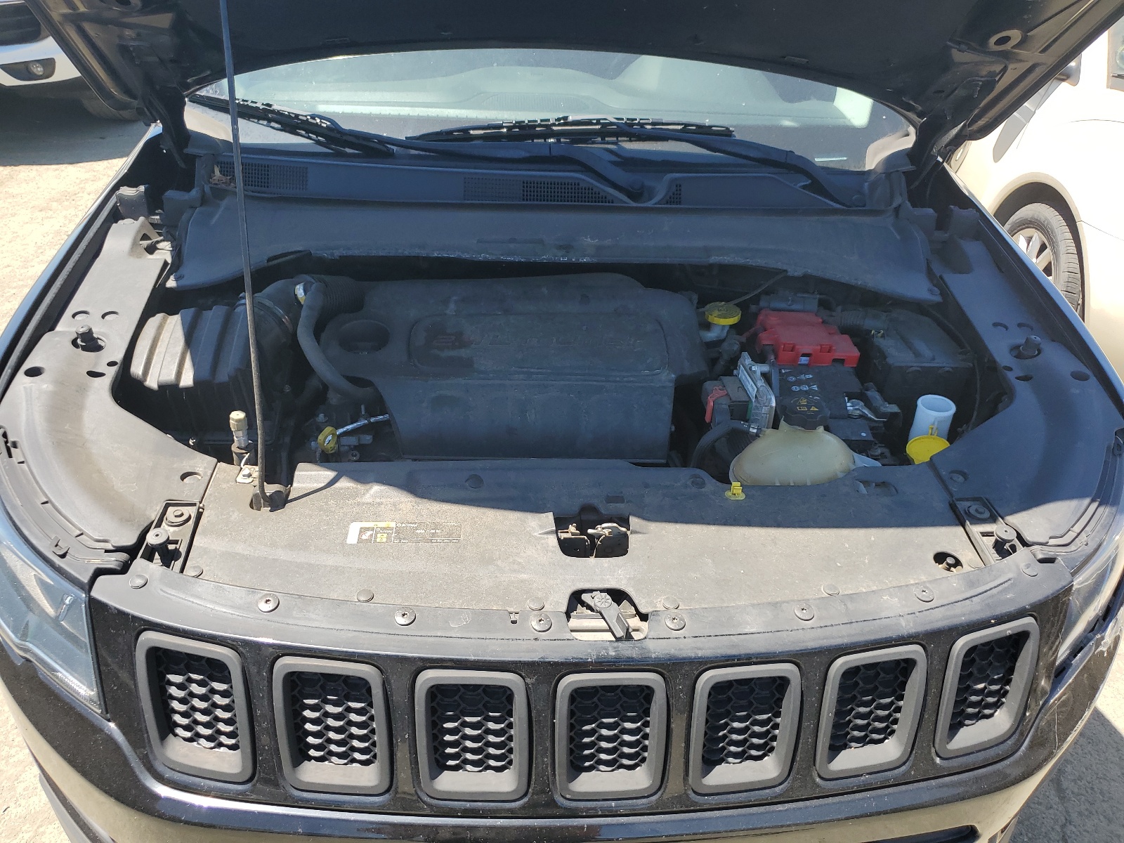 3C4NJCBBXKT855295 2019 Jeep Compass Latitude