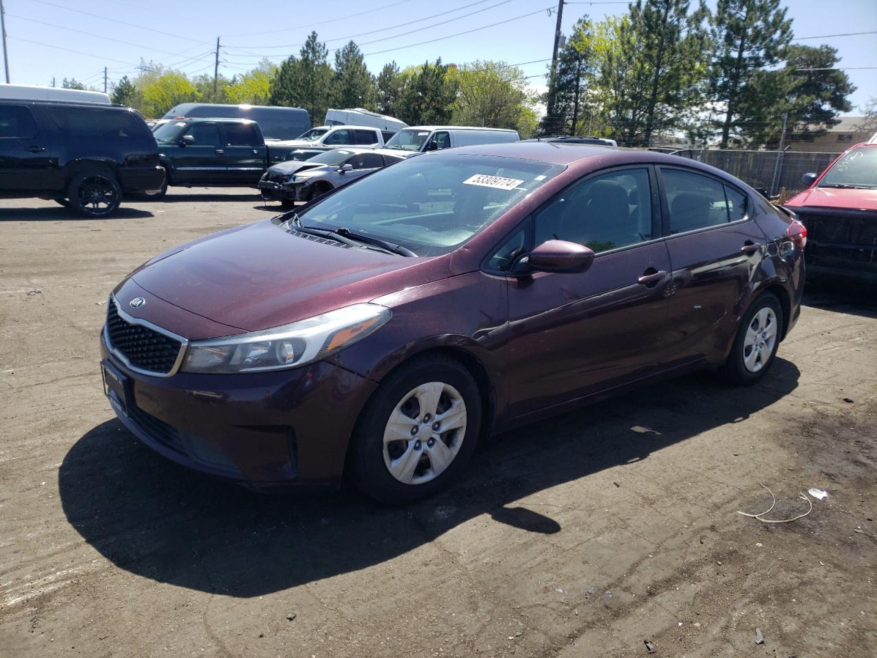 3KPFK4A77HE140282 2017 KIA FORTE - Image 1